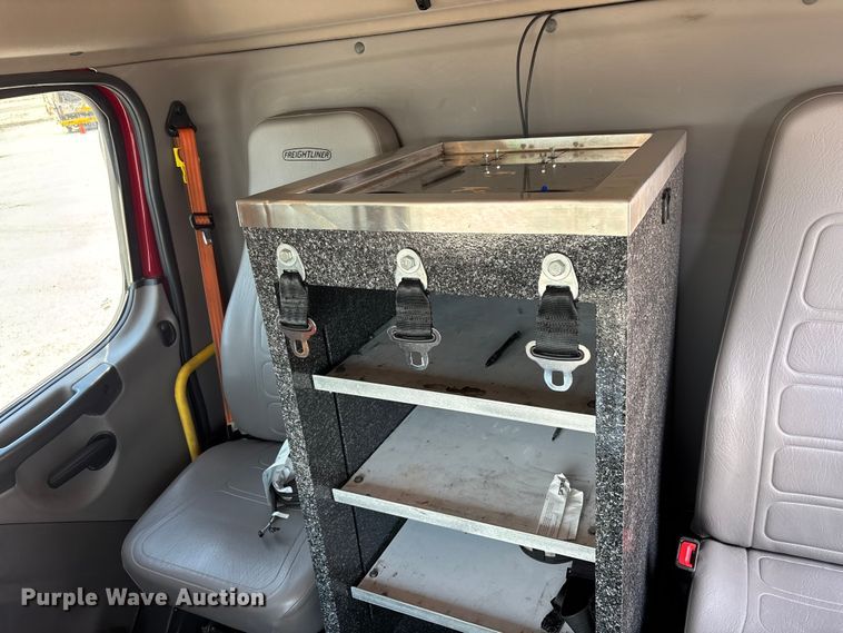 image for item YA2881 2022 Freightliner Business Class M2 crew cab ambulance