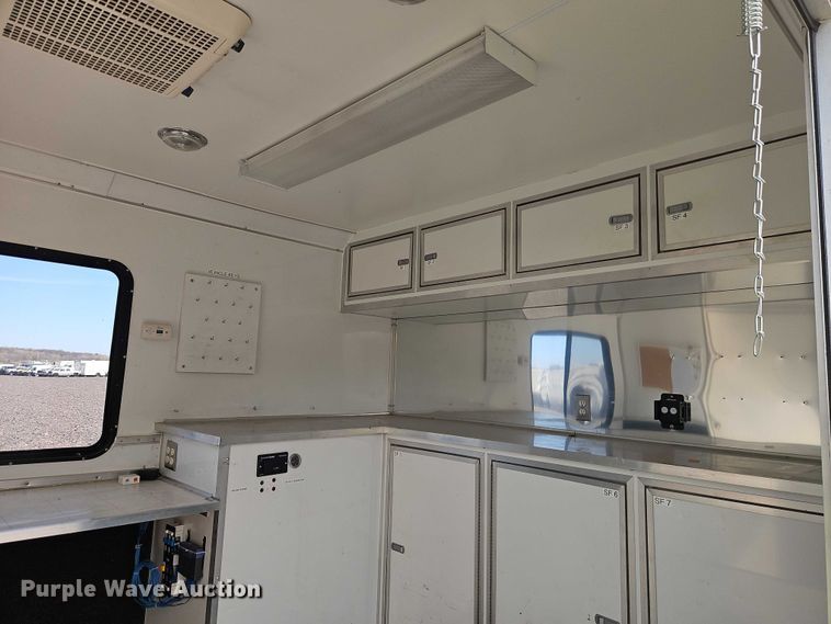 image for item YA2906 2007 Haulmark EG85X30WT4 enclosed cargo trailer