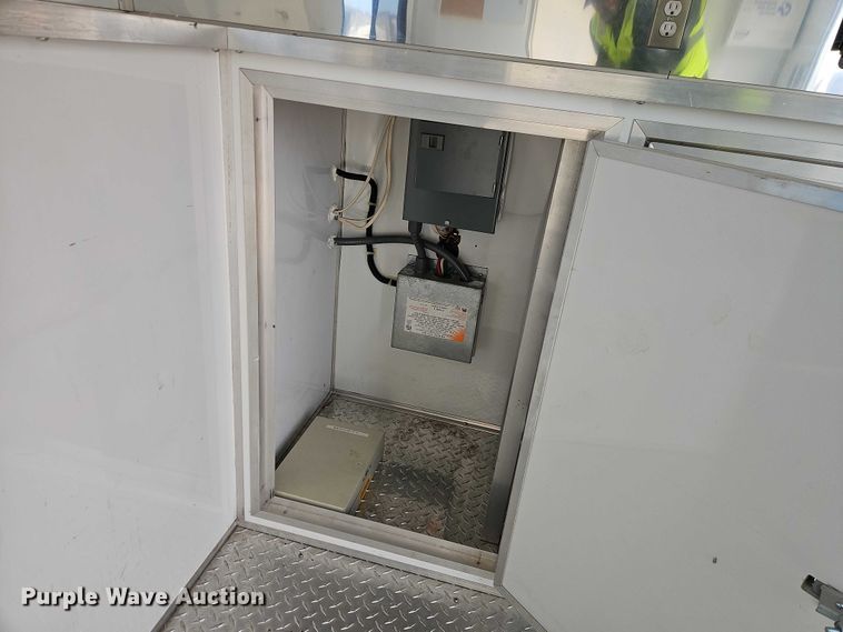 image for item YA2906 2007 Haulmark EG85X30WT4 enclosed cargo trailer