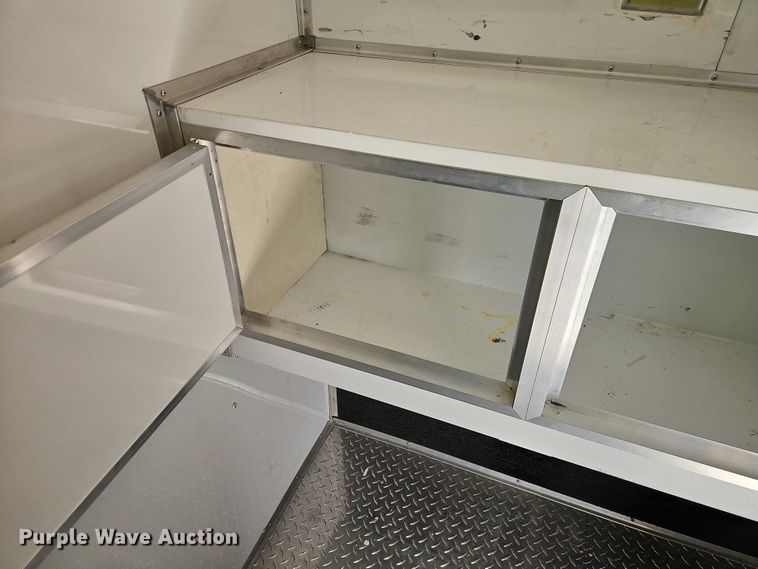 image for item YA2906 2007 Haulmark EG85X30WT4 enclosed cargo trailer