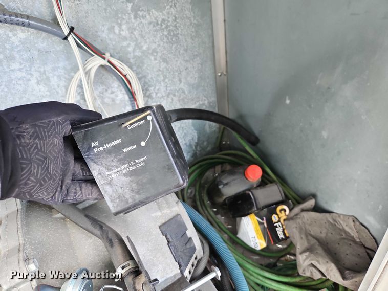 image for item YA2906 2007 Haulmark EG85X30WT4 enclosed cargo trailer