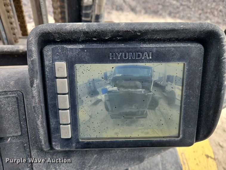 image for item YA2969 Hyundai 30D-9 forklift