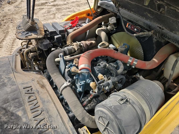 image for item YA2969 Hyundai 30D-9 forklift
