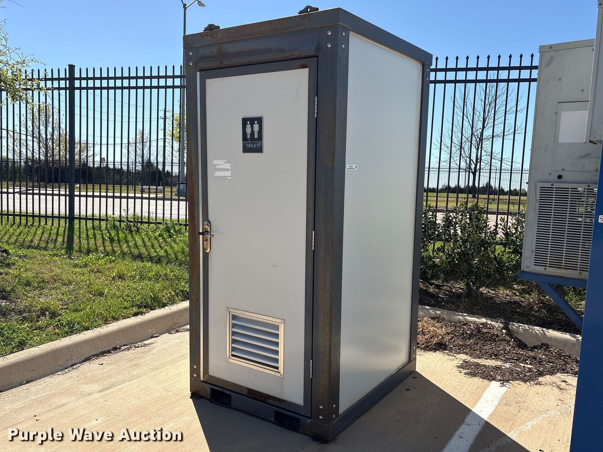 Suihe Single stall ECCN EAR99 portable bathroom in Dallas, TX | Item ...