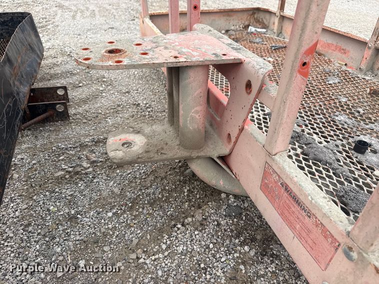 image for item DO8468 (2) man baskets