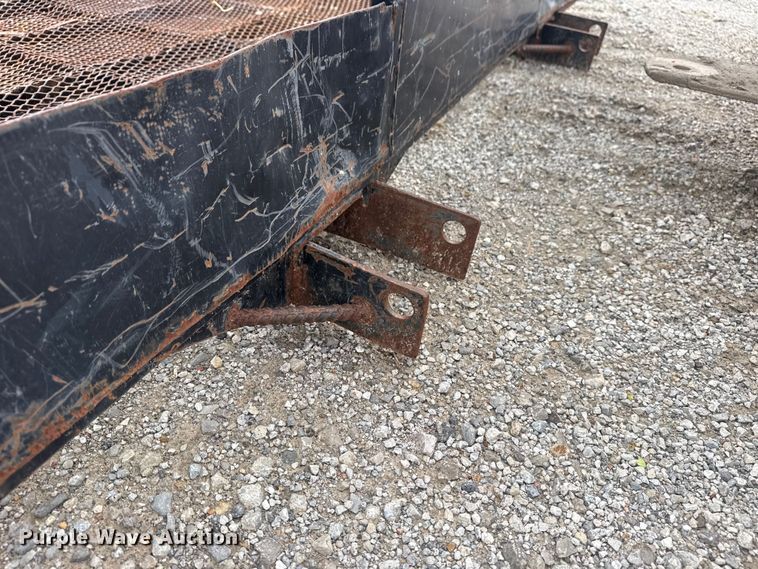 image for item DO8468 (2) man baskets