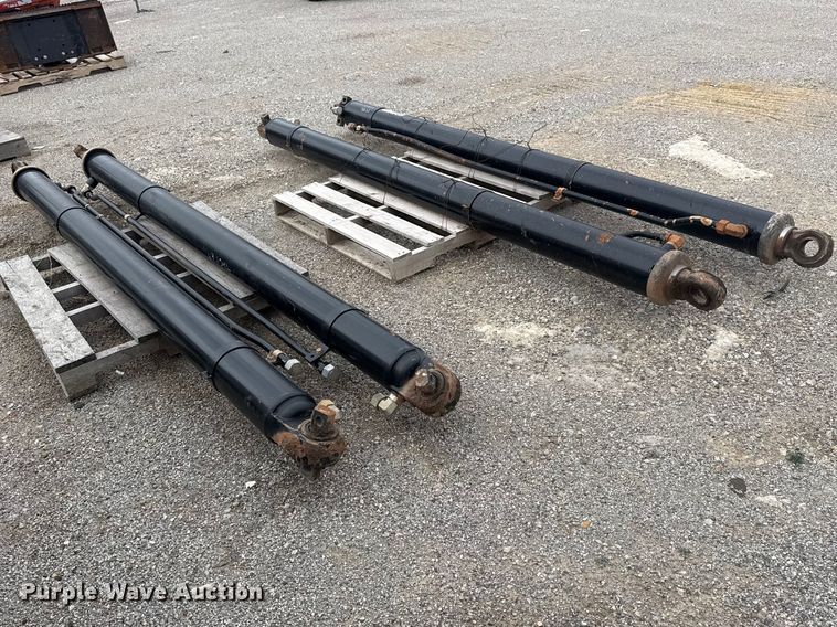 image for item DO8469 (4) dump bed cylinders