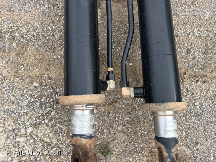 image for item DO8469 (4) dump bed cylinders