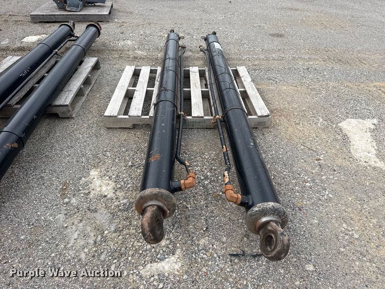 image for item DO8469 (4) dump bed cylinders