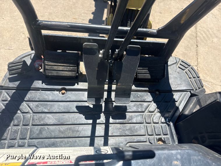 image for item DO8477 2018 Yanmar ViO17-A mini excavator