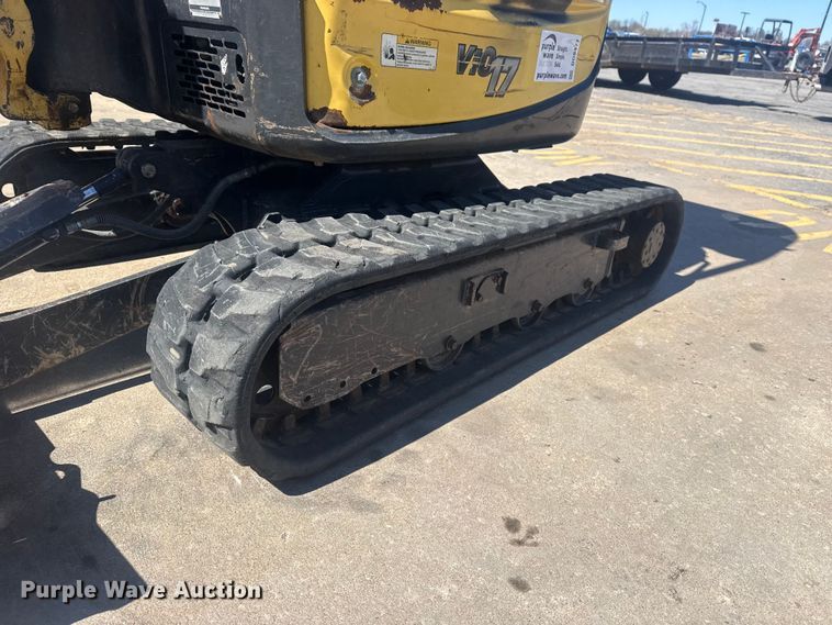 image for item DO8477 2018 Yanmar ViO17-A mini excavator