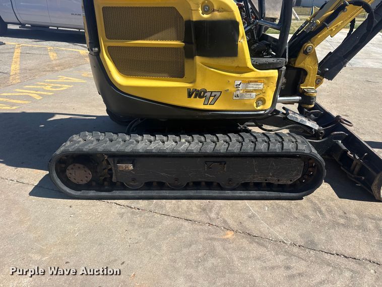 image for item DO8477 2018 Yanmar ViO17-A mini excavator
