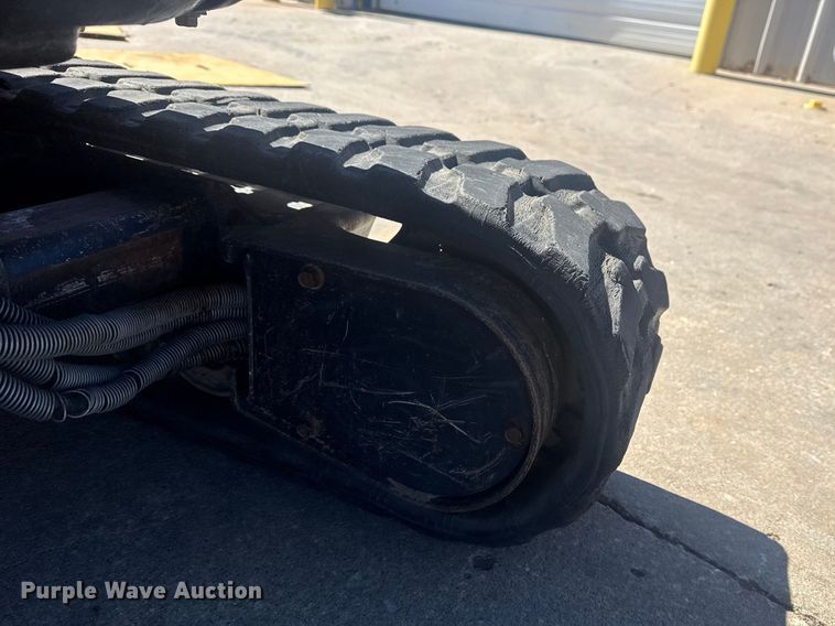 image for item DO8477 2018 Yanmar ViO17-A mini excavator