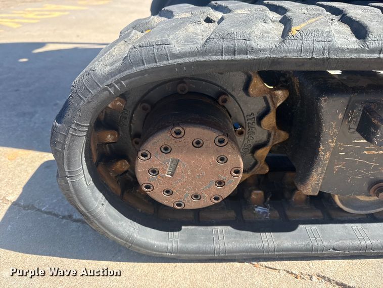 image for item DO8477 2018 Yanmar ViO17-A mini excavator