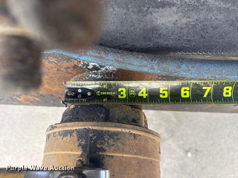 image for item DO8479 2011 Peterbilt 367 vacuum truck