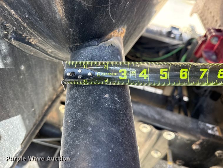 image for item DO8480 2008 Peterbilt 367 vacuum truck