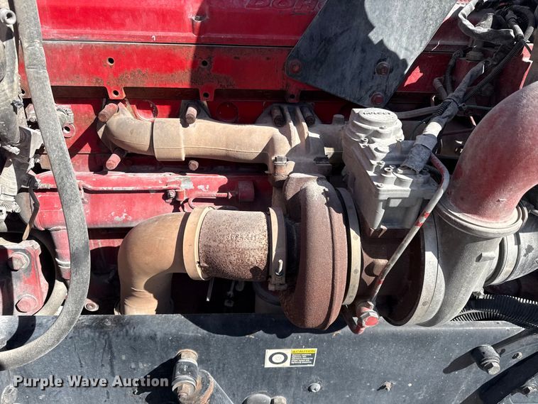 image for item DO8480 2008 Peterbilt 367 vacuum truck