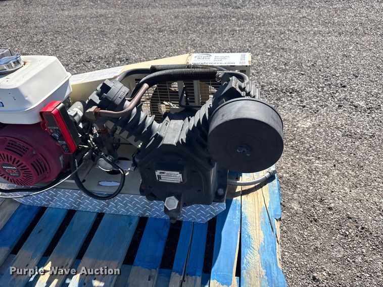 image for item DO8482 Ingersoll Rand air compressor