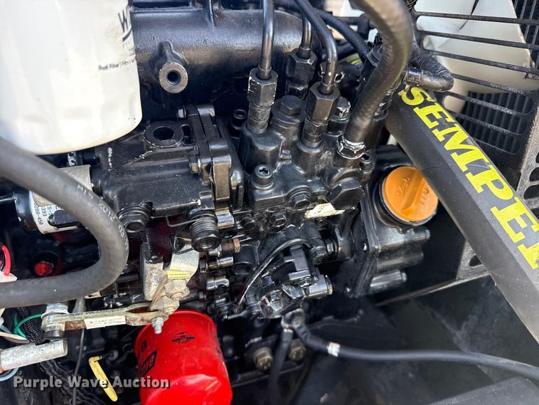 image for item DO8483 2012 Doosan P90BWIRU air compressor