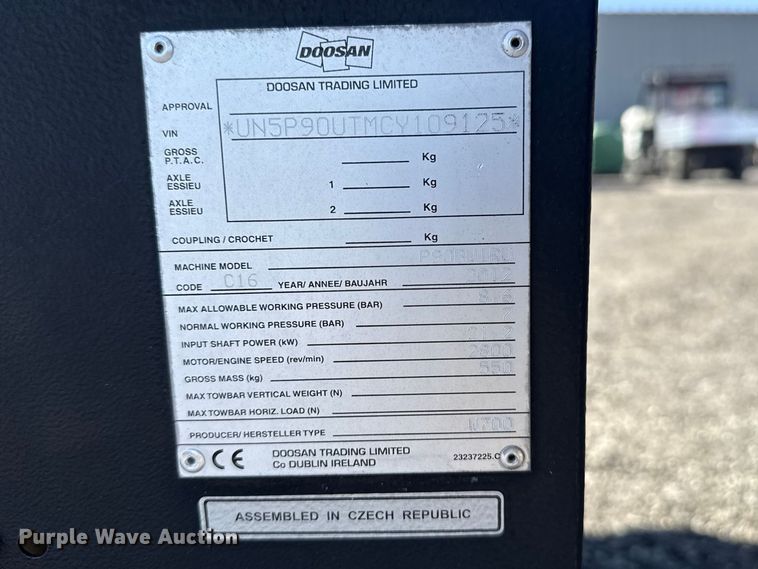 image for item DO8483 2012 Doosan P90BWIRU air compressor