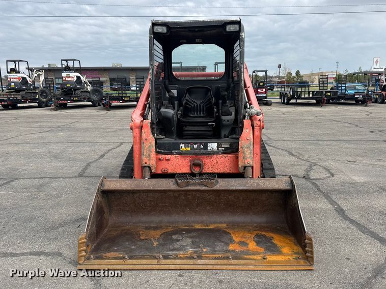 image for item DO8492 2019 Kubota SVL65-2 tracked skid steer loader