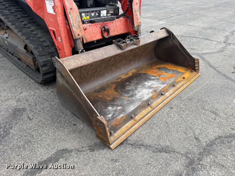 image for item DO8492 2019 Kubota SVL65-2 tracked skid steer loader