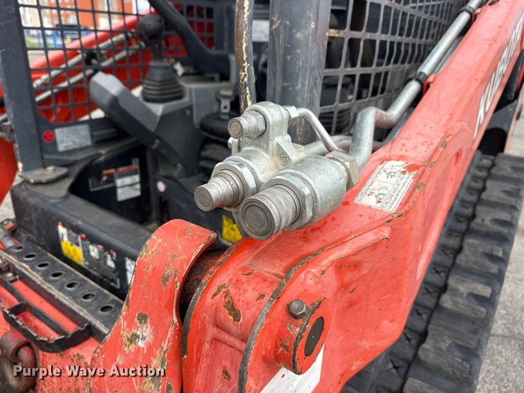 image for item DO8492 2019 Kubota SVL65-2 tracked skid steer loader