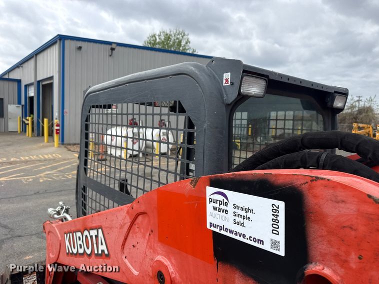 image for item DO8492 2019 Kubota SVL65-2 tracked skid steer loader