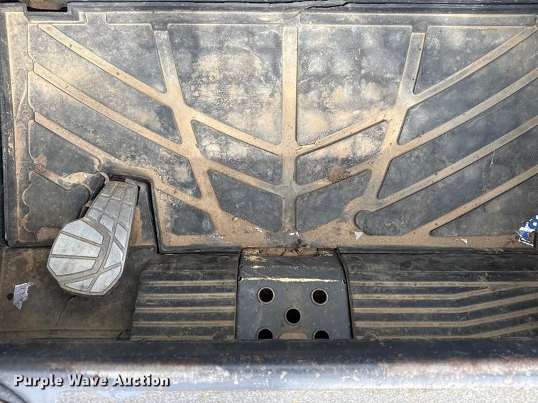 image for item DO8492 2019 Kubota SVL65-2 tracked skid steer loader