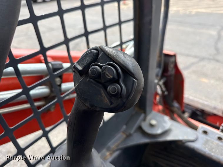 image for item DO8492 2019 Kubota SVL65-2 tracked skid steer loader