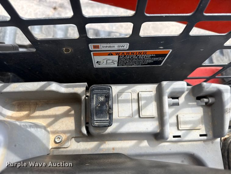 image for item DO8492 2019 Kubota SVL65-2 tracked skid steer loader