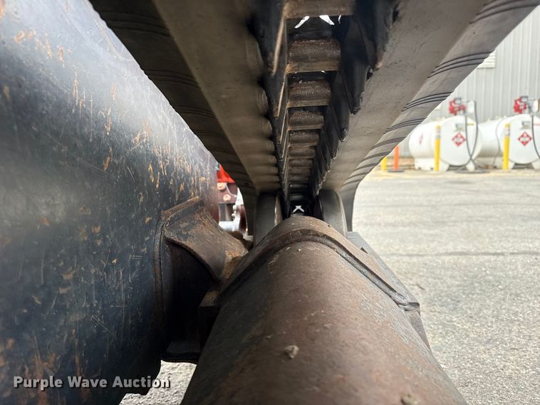 image for item DO8492 2019 Kubota SVL65-2 tracked skid steer loader