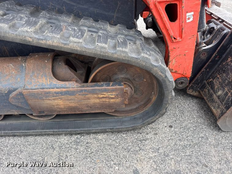 image for item DO8492 2019 Kubota SVL65-2 tracked skid steer loader