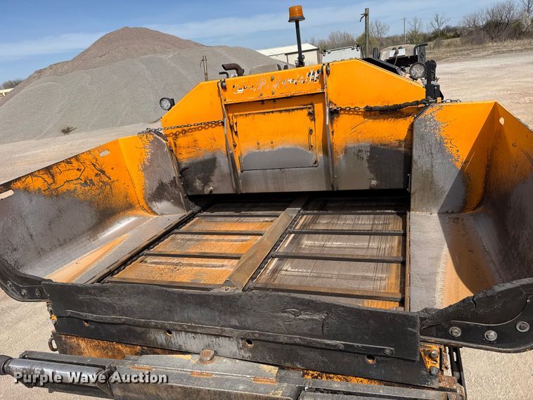 image for item DR0984 LeeBoy 8520C paver