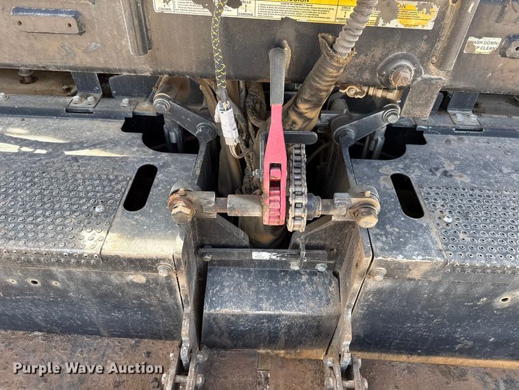 image for item DR0984 LeeBoy 8520C paver