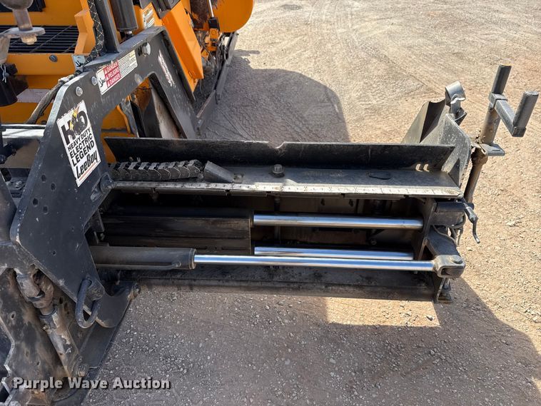 image for item DR0984 LeeBoy 8520C paver