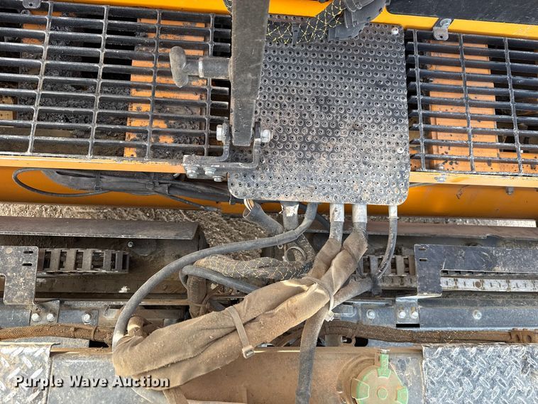 image for item DR0984 LeeBoy 8520C paver