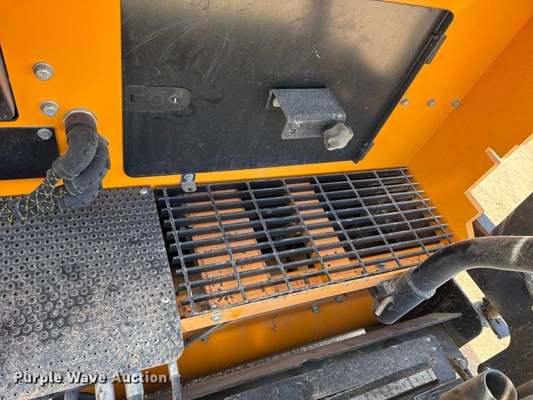 image for item DR0984 LeeBoy 8520C paver