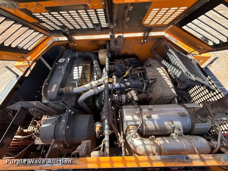 image for item DR0984 LeeBoy 8520C paver