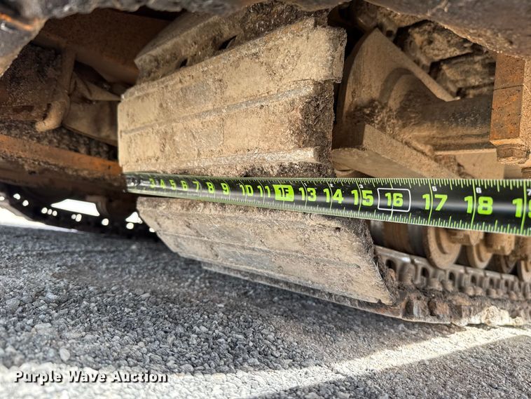 image for item DR0984 LeeBoy 8520C paver