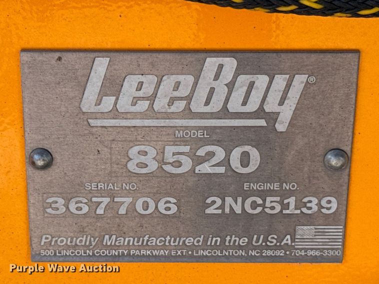 image for item DR0984 LeeBoy 8520C paver