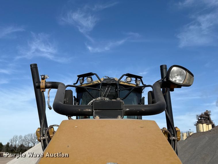 image for item DR0985 2012 Caterpillar 140M2 motor grader