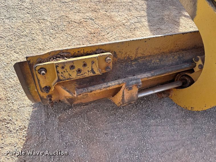 image for item DR0985 2012 Caterpillar 140M2 motor grader