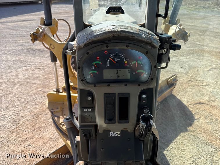 image for item DR0985 2012 Caterpillar 140M2 motor grader