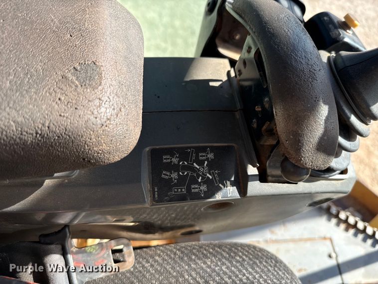 image for item DR0985 2012 Caterpillar 140M2 motor grader