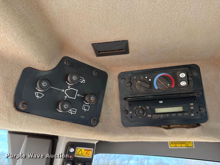 image for item DR0985 2012 Caterpillar 140M2 motor grader