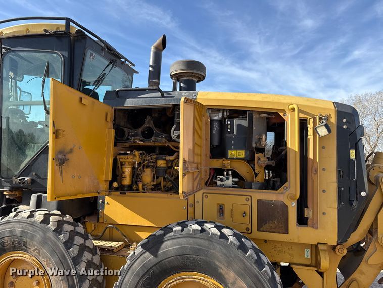 image for item DR0985 2012 Caterpillar 140M2 motor grader