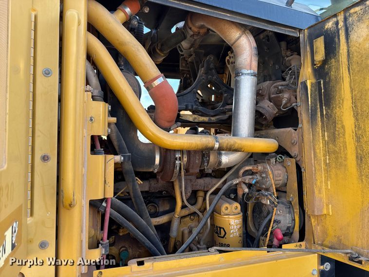 image for item DR0985 2012 Caterpillar 140M2 motor grader