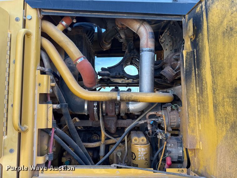 image for item DR0985 2012 Caterpillar 140M2 motor grader