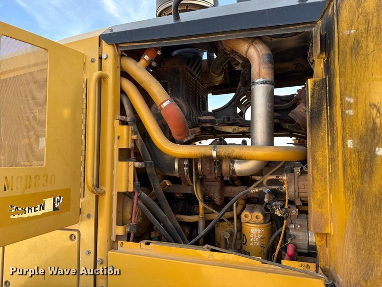 image for item DR0985 2012 Caterpillar 140M2 motor grader